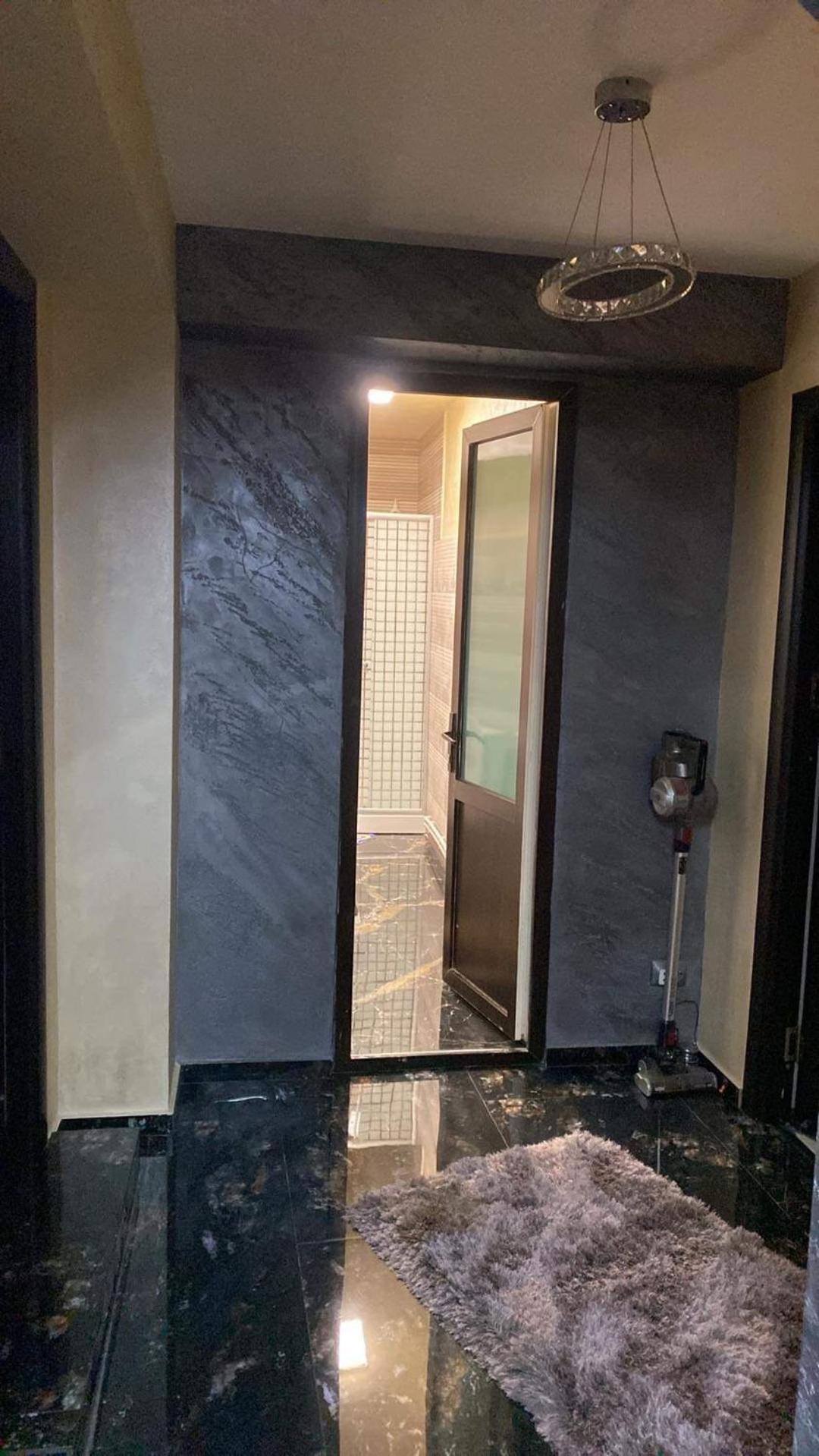 Lovely 1 Bedroom Flat In A 2 Ground Floor House Craiova Extérieur photo